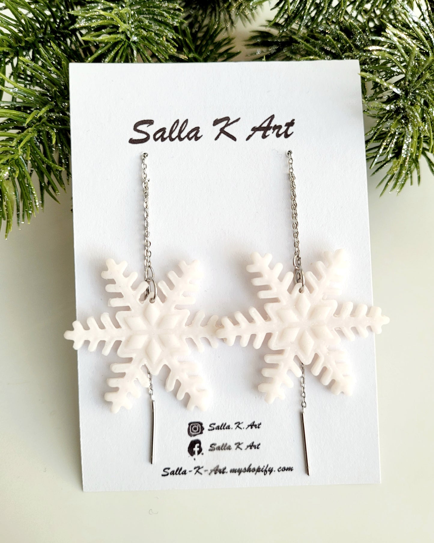 Snowflake korvakorut